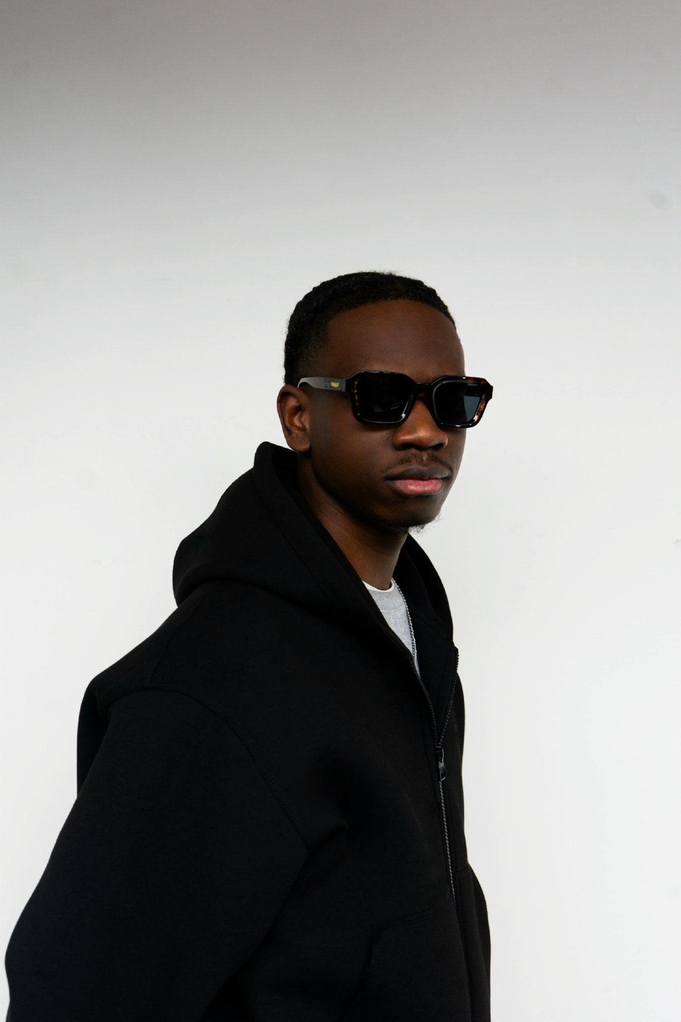 NÄA TOBACCO - Maison Bagel Atelier